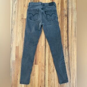 Levi’s 720 High-Rise Super Skinny